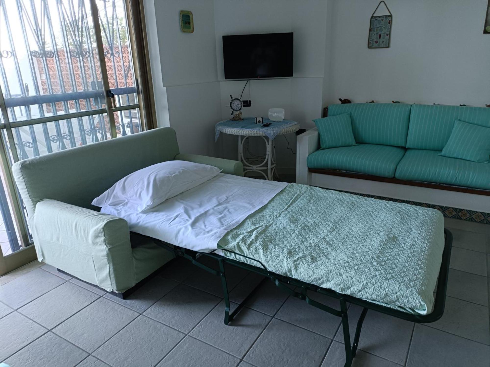 Casa Vacanze Margarita Sant'Alessio Siculo Eksteriør billede
